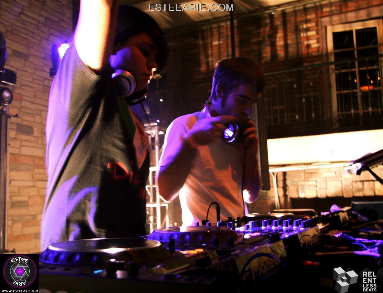 oh-yeah-showtek-harvard-bass-005