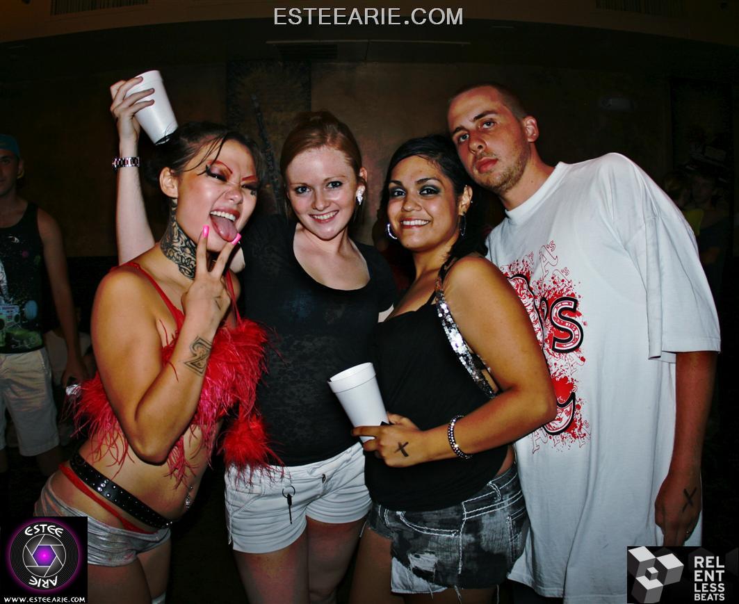 oh-yeah-showtek-harvard-bass-023