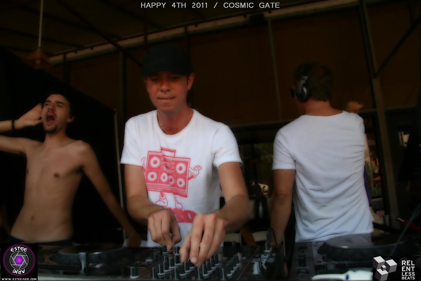 relentless-beach-cosmic-gate-008