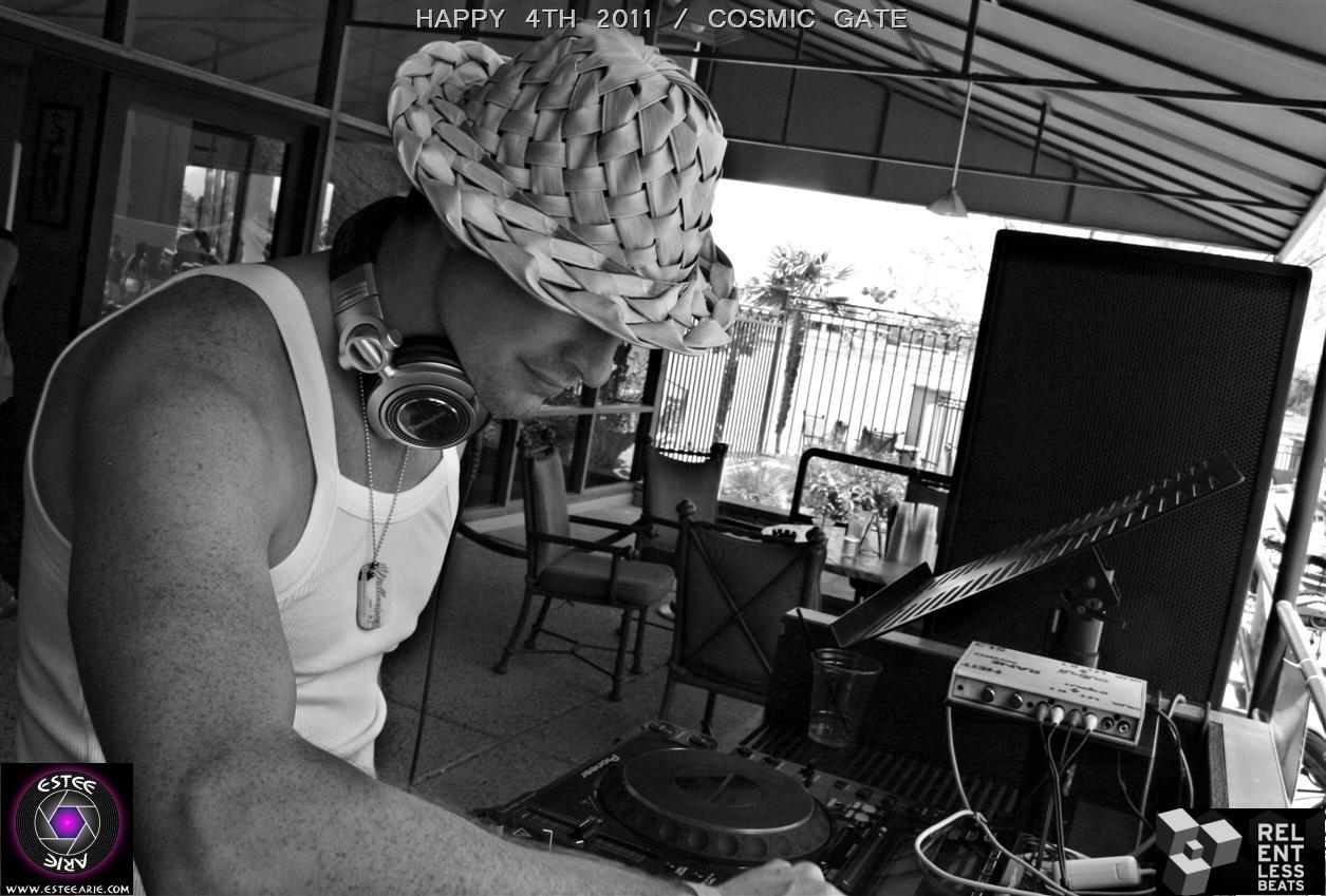 relentless-beach-cosmic-gate-025