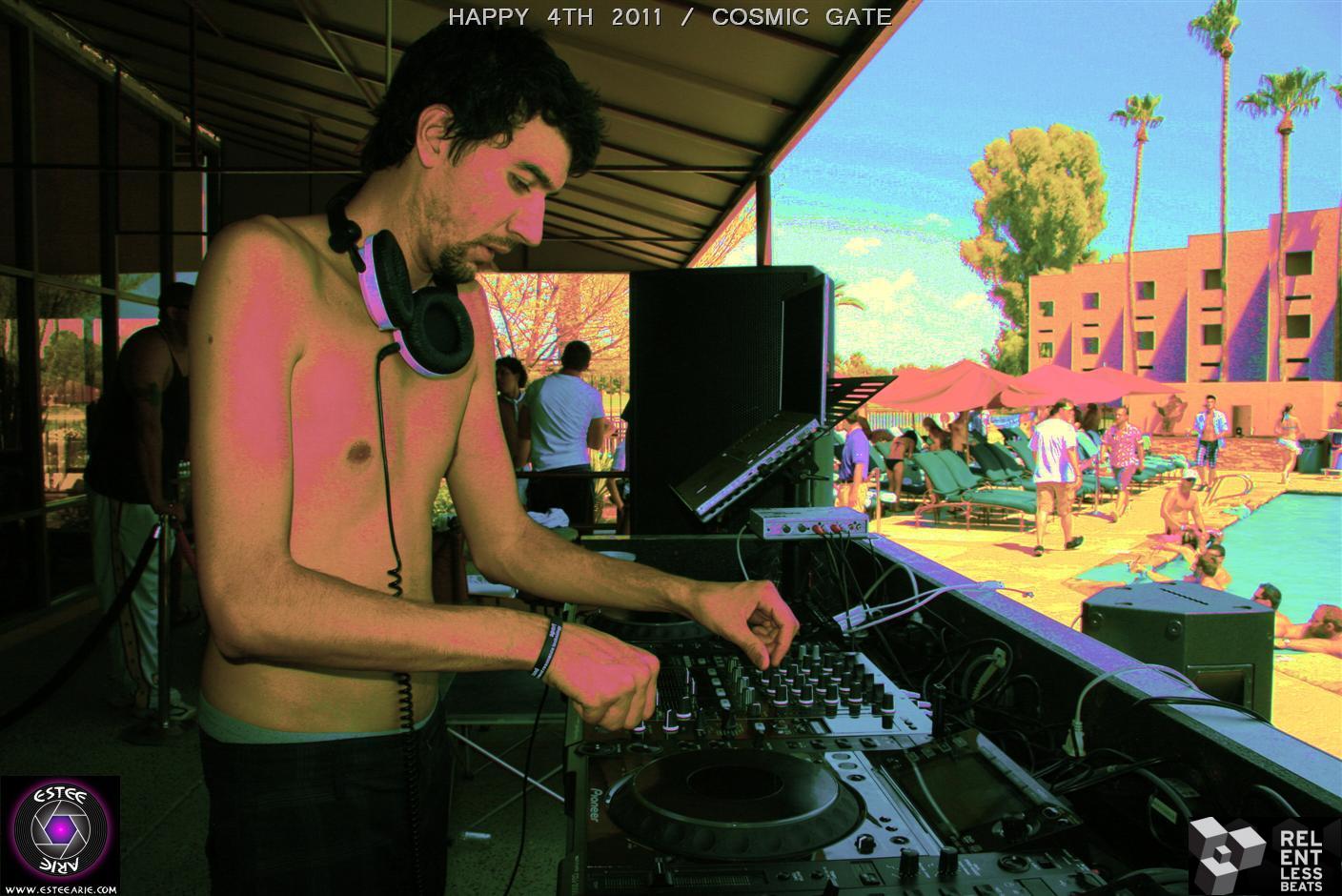 relentless-beach-cosmic-gate-037