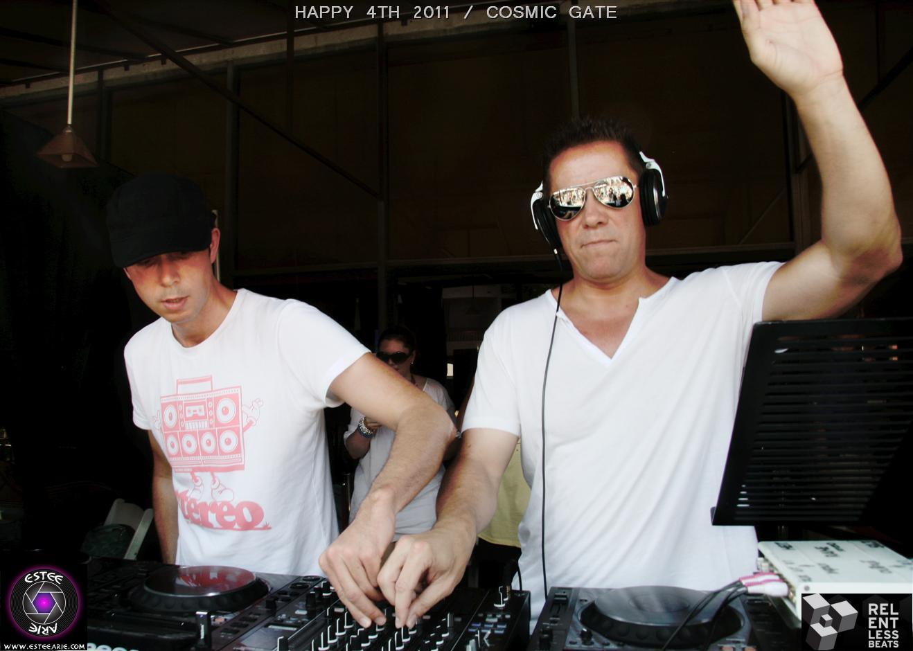 relentless-beach-cosmic-gate-045