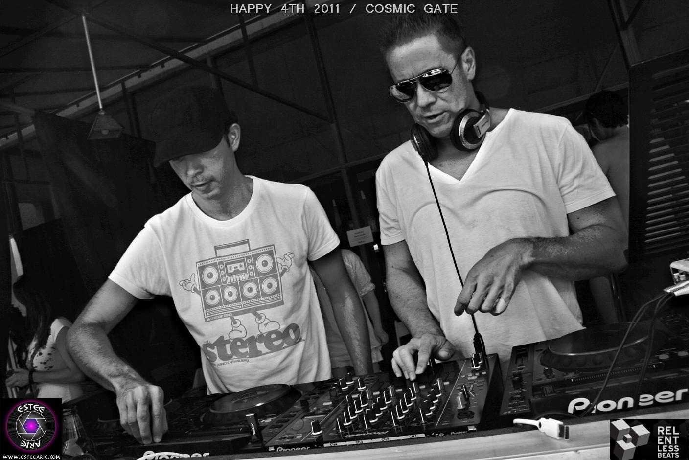 relentless-beach-cosmic-gate-049