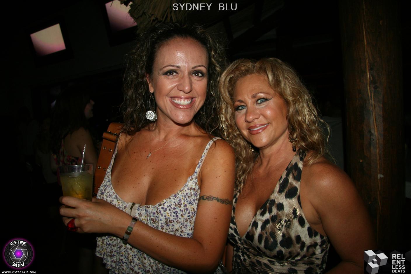sydney-blu-010