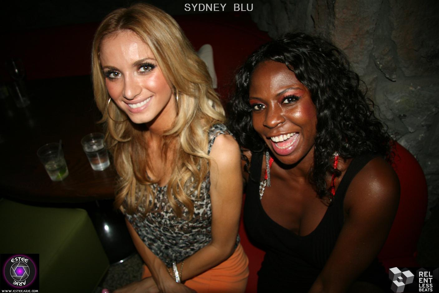 sydney-blu-011